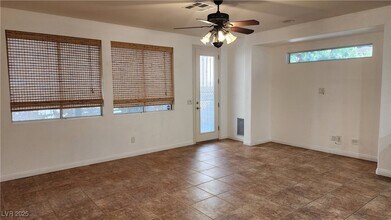 1021 Newbold St in Las Vegas, NV - Building Photo - Building Photo