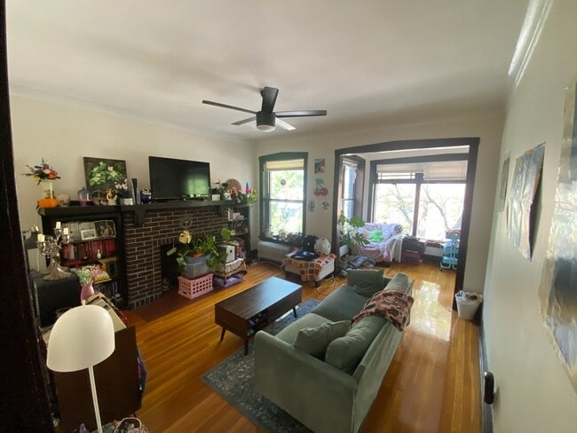 5403 S Harper Ave in Chicago, IL - Building Photo - Building Photo