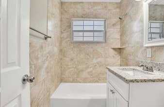 3013 Rollman Rd in Orlando, FL - Building Photo - Building Photo