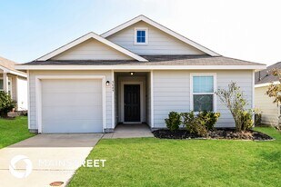 5649 Hepburn St in Heath, TX - Building Photo