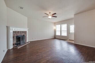 3614 Bramble Pass in San Antonio, TX - Building Photo - Building Photo