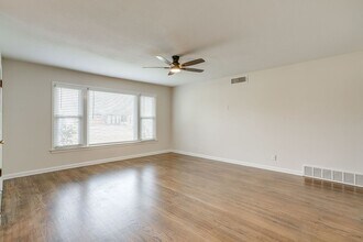 4737 Houghton Ave in Fort Worth, TX - Building Photo - Building Photo