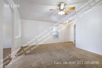 5016 Crestwood Hill Dr in San Antonio, TX - Building Photo - Building Photo