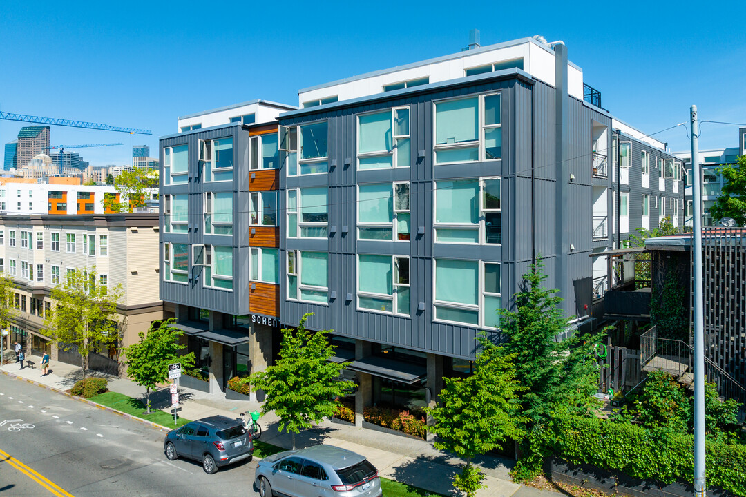 Sorento Flats in Seattle, WA - Foto de edificio