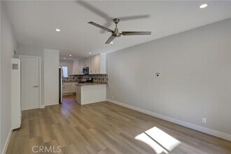 644 Pier Ave-Unit -3 in Santa Monica, CA - Building Photo - Building Photo