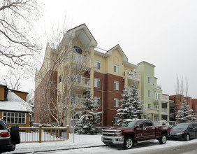 509 21st Ave SW in Calgary, AB - Building Photo - Building Photo