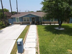 26 Adams St in Mission, TX - Building Photo - Building Photo