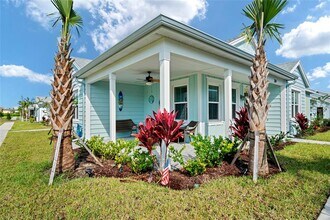324 Gypsy Palace Ln in Daytona Beach, FL - Building Photo - Building Photo