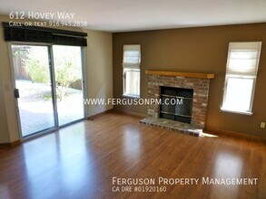 612 Hovey Way in Roseville, CA - Foto de edificio - Building Photo