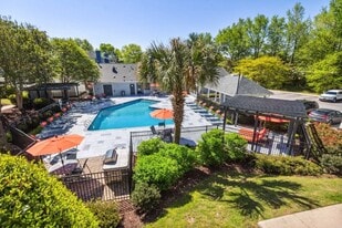 Palmetto Place Apartments in Taylors, SC - Building Photo