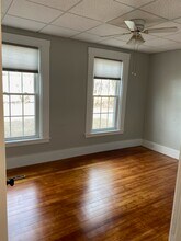 26 Ward St, Unit 26 Ward St Woburn MA in Woburn, MA - Foto de edificio - Building Photo