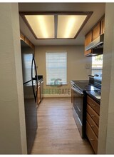 3941 Dale Rd in Modesto, CA - Building Photo - Building Photo