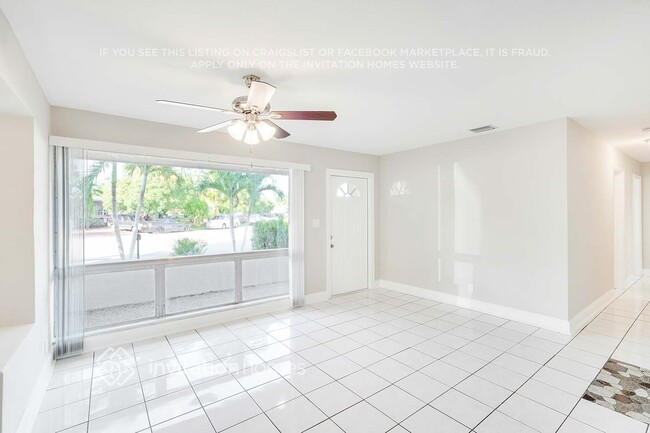 2440 SW 5th Pl in Fort Lauderdale, FL - Foto de edificio - Building Photo