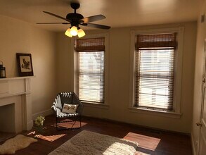 15 W South St, Unit 1 Apt in Frederick, MD - Building Photo - Building Photo