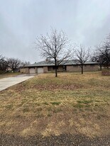 1633 124th St in Lubbock, TX - Building Photo