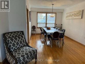 64 Farningham Crescent in Toronto, ON - Building Photo - Building Photo