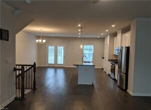 528 William Tiedeman Ln in Virginia Beach, VA - Building Photo - Building Photo