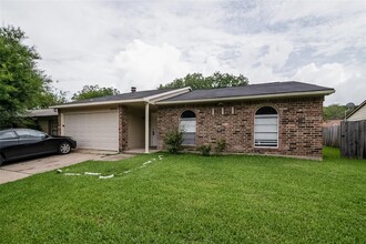 17506 Poppy Trails Ln in Houston, TX - Building Photo - Building Photo