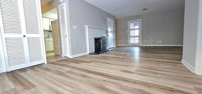 property at 3080 Southdale Dr