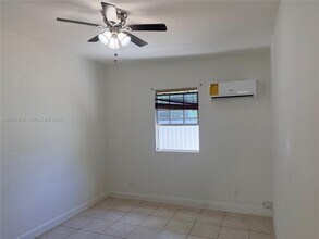 3620 NW 19th St in Miami, FL - Building Photo - Building Photo