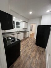 5206 King Hill Ave, Unit Apartment C in St. Joseph, MO - Building Photo - Building Photo