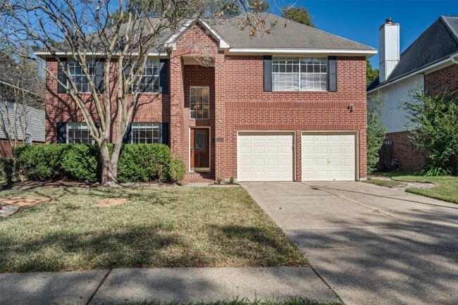 property at 2630 Lakeway Dr