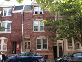 39 S 10th St, Unit 3 in Allentown, PA - Building Photo