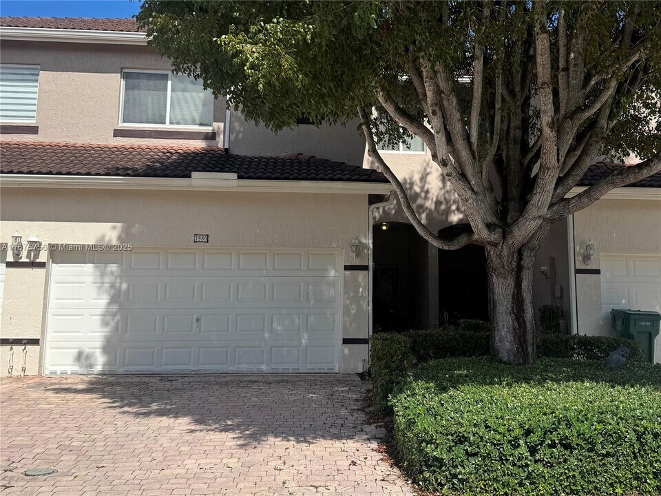 1980 SE 23rd Ave in Homestead, FL - Building Photo