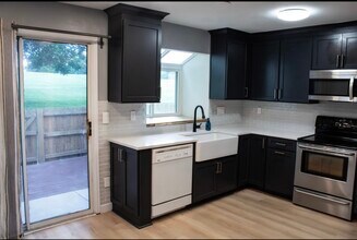 7773 S Steele St in Centennial, CO - Building Photo - Building Photo
