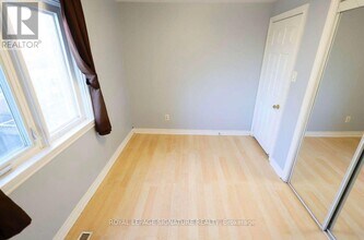 120 Town House Crescent in Brampton, ON - Building Photo - Building Photo