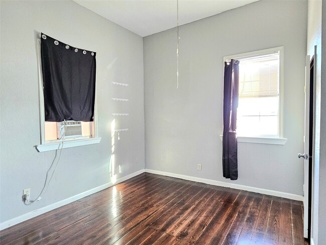 4226 Winnie St in Galveston, TX - Building Photo - Building Photo