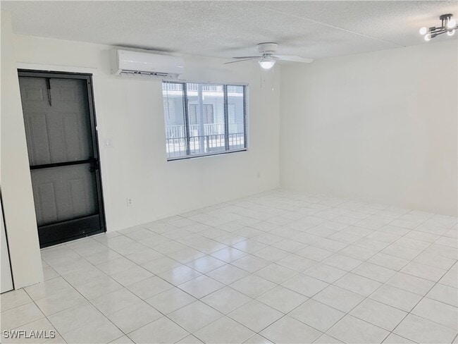 property at 826 Wiggins Pass Rd