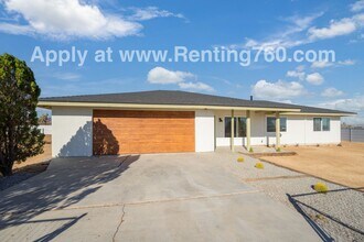 1031 Sunset Mesa in Landers, CA - Building Photo - Building Photo