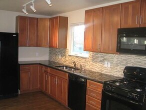 4511 Depew Ave in Austin, TX - Foto de edificio - Building Photo