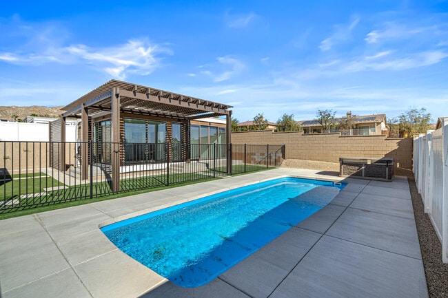 13848 Scenic Crest Cir in Desert Hot Springs, CA - Building Photo - Building Photo