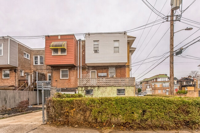1700 68th Ave, Unit 1700 in Philadelphia, PA - Foto de edificio - Building Photo