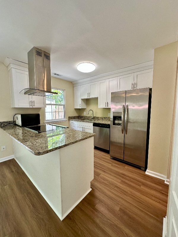 3228 Scarborough Way