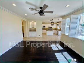 22052 Halsted St in Los Angeles, CA - Building Photo - Building Photo