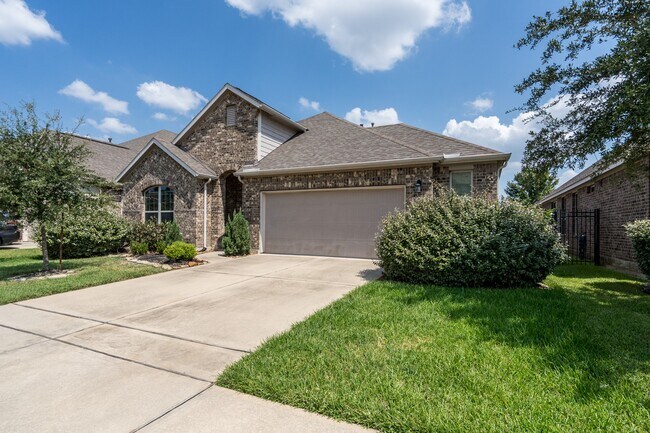 property at 19514 Juniper Breeze Ln