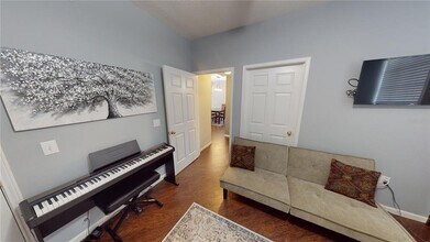 221 Longview Ave in Kissimmee, FL - Building Photo - Building Photo