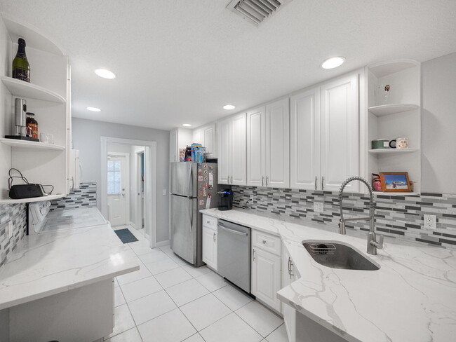 3119 E Community Dr in Jupiter, FL - Building Photo - Building Photo