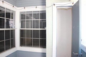 1050 Crystal Way-Unit -F in Delray Beach, FL - Foto de edificio - Building Photo