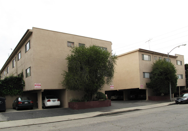 12344 Burbank Blvd in Valley Village, CA - Building Photo - Building Photo