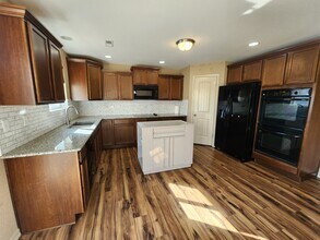 3716 Reindeer Cir in Colorado Springs, CO - Building Photo - Building Photo
