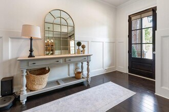 4020 Manor Oak Cir in Roswell, GA - Building Photo - Building Photo