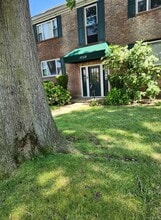 1059 Rottkamp St in Valley Stream, NY - Building Photo - Building Photo
