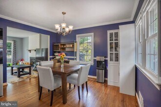 7039 Calamo St in Springfield, VA - Building Photo - Building Photo