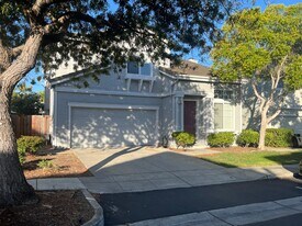 505 Osprey Dr in Redwood City, CA - Building Photo
