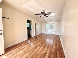 13872 Foothill Blvd in Los Angeles, CA - Building Photo