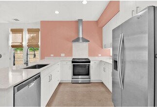 203 E 46th St in Austin, TX - Building Photo - Building Photo